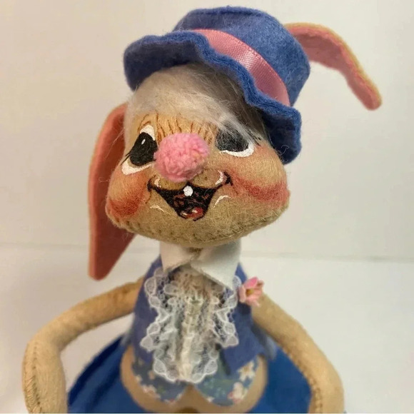 Annalee 1988 Boy Mobilitee Bunny On Stand Poseable Dapper Happy Easter Parade 8” - Picture 3 of 14